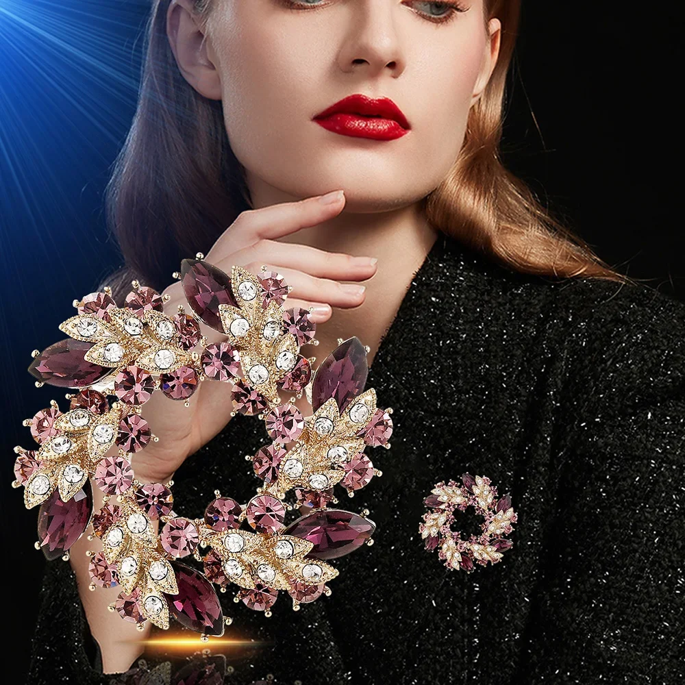 

Elegant Temperament Bauhinia Flower Wreath Brooch Rhinestone Exquisite Badge Women's Clothing Accessories Pins Office Party Gift