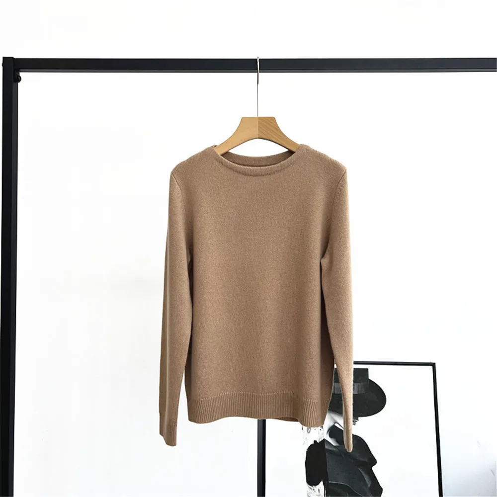 

New 25 Autumn/Winter Women's Round Neck Color blocked Long Sleeve Loose Straight Tube Cashmere Knitted Pullover