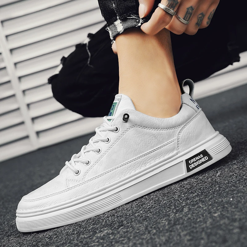 أحذية رجالية كاجوال – نعال ممتازة مضادة للانزلاق ومتينة، بطانة مسامية لراحة طوال اليوم، تصميم فريد وأنيق، خفيف