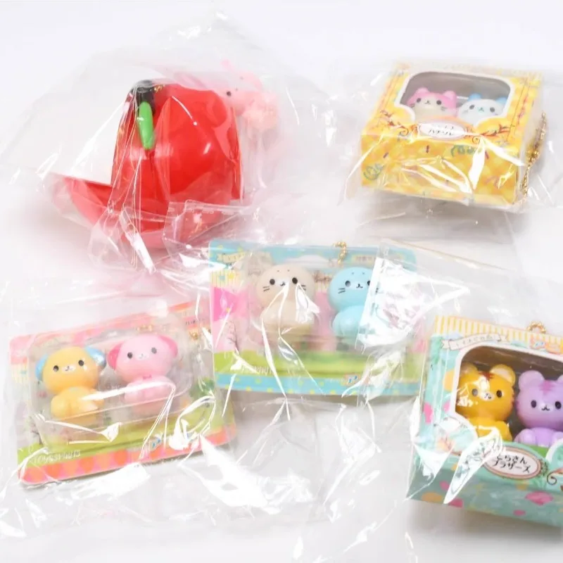 Giocattoli Spirits Gashapon Figura Anime Miniatura Cute Apple House Animale Modello in scatola Keychian Figurine Capsula Doll Mini Modello
