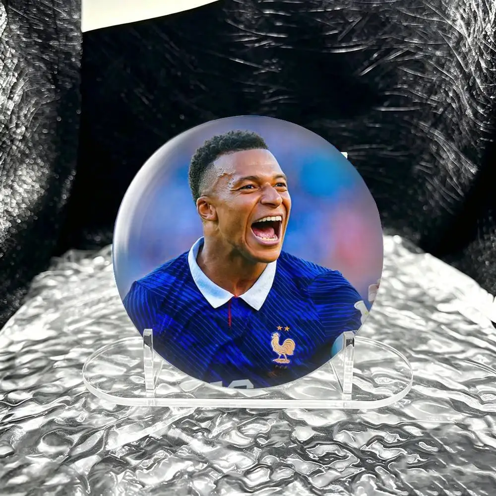 Kylian Mbappe Footballer Tin badges in 25/32/44/58/75mm, brooch pins for accessories & gifts,Souvenir.