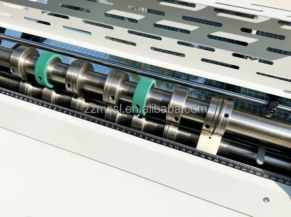 Image 7: Machine manuelle de pliage et de découpe du papier de 660 mm