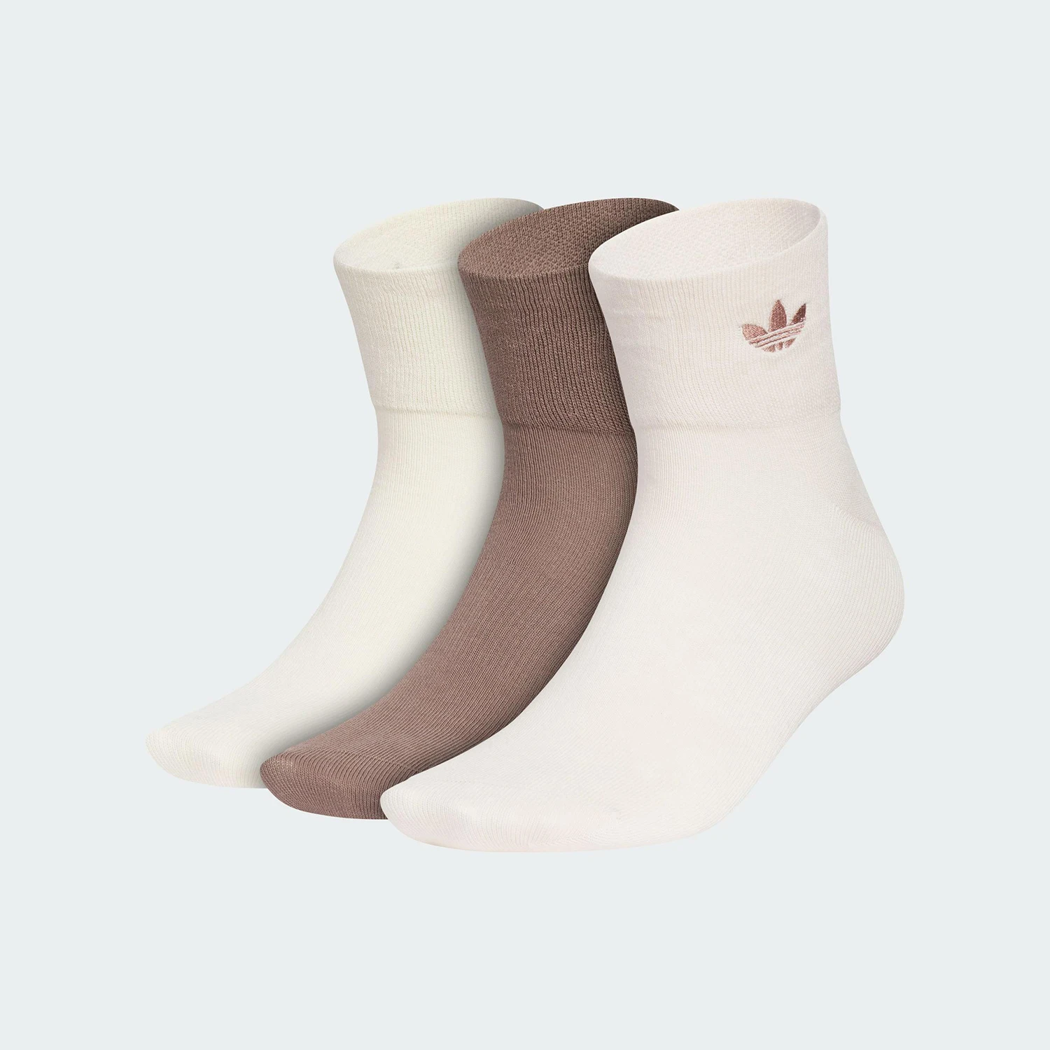 

Adidas genuine Three-Leaf Men and Women's Embroidered Sports Anklet Socks Three-Pack KT3250