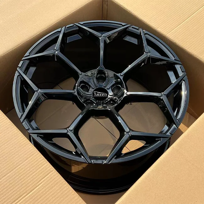 

WHEELSHOME New Popular Model 5570F 23Inch Multi Y Spokes 5-130 with 71.6 DOT Approve Lightweight Wholesale Alloy Wheels for Urus