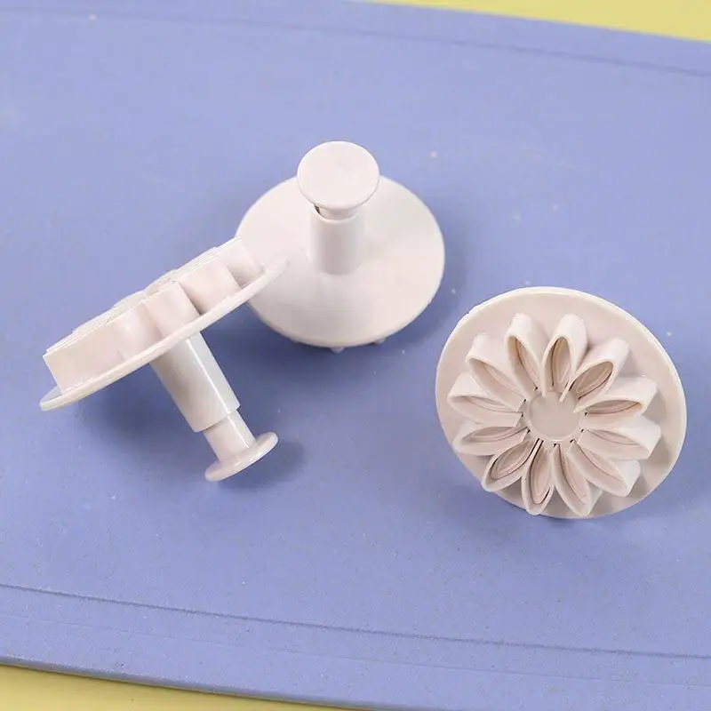 4Pcs Flower Fondant Plunger Biscuit Cookie Cutter Mold Set for Baking Decoration Creative Cake Kitchen DIY Tools for Dessert