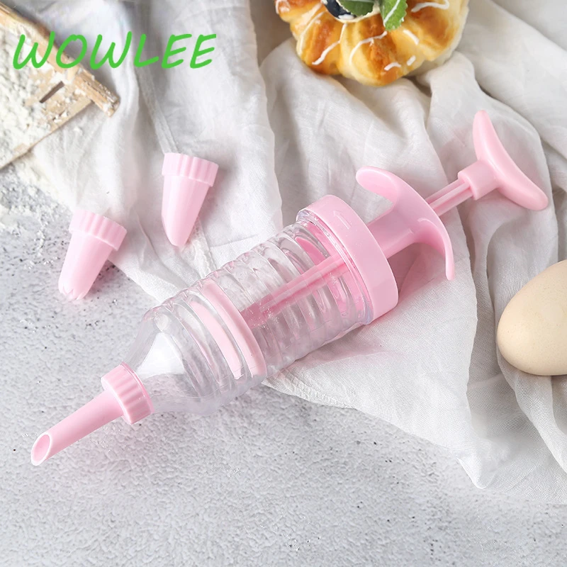 8Pcs Confectionary Cookie Tips Plastic DIY Pastry Syringe Extruder Cream Nozzle Cake Decorations Tools  Gun