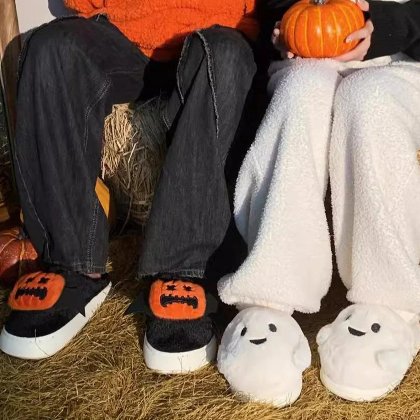 

2024 Halloween Ghost Pumpkin Bat Design Women Winter Slippers Casual Soft Heel Platform Fur Warm Indoor Comfortable Home Slipper