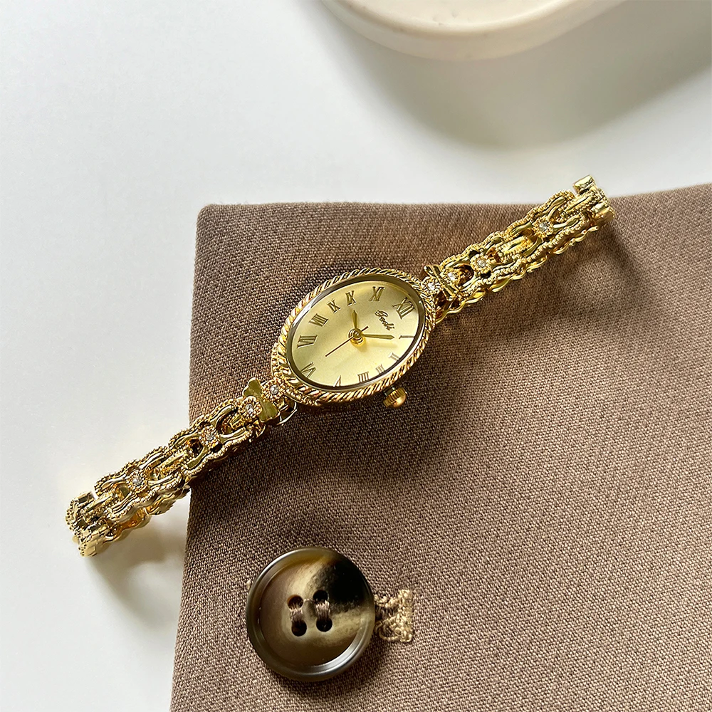 GEDI خمر ضوء فاخر البيضاوي الهاتفي كوارتز سوار ساعة امرأة المتخصصة أنيقة مزاجه سبيكة السيدات الساعات الهدايا