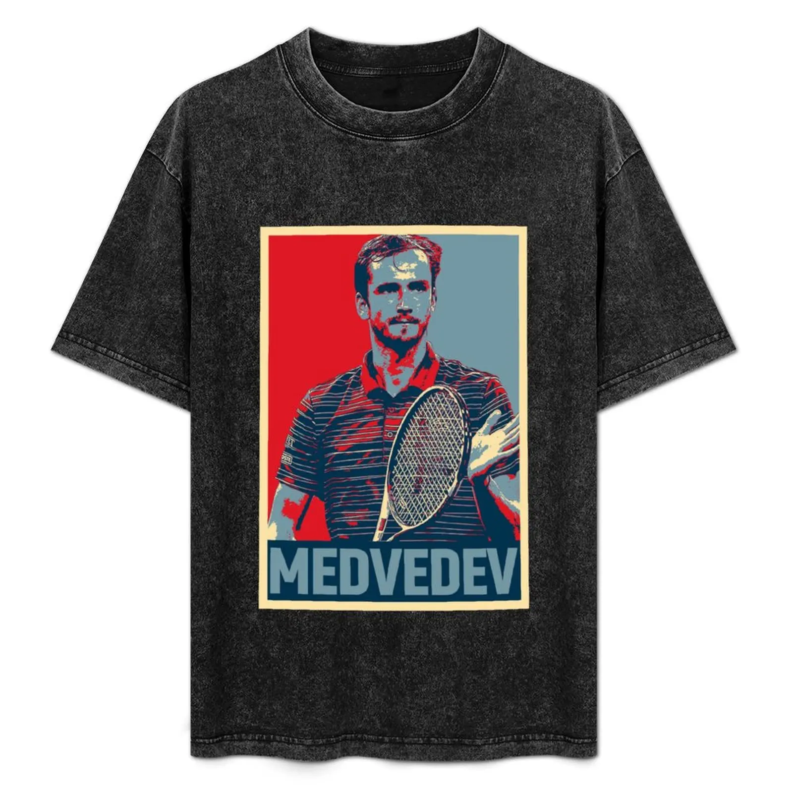 

Daniil Medvedev Hope Poster T-Shirt Basic All Season Solid T-Shirt