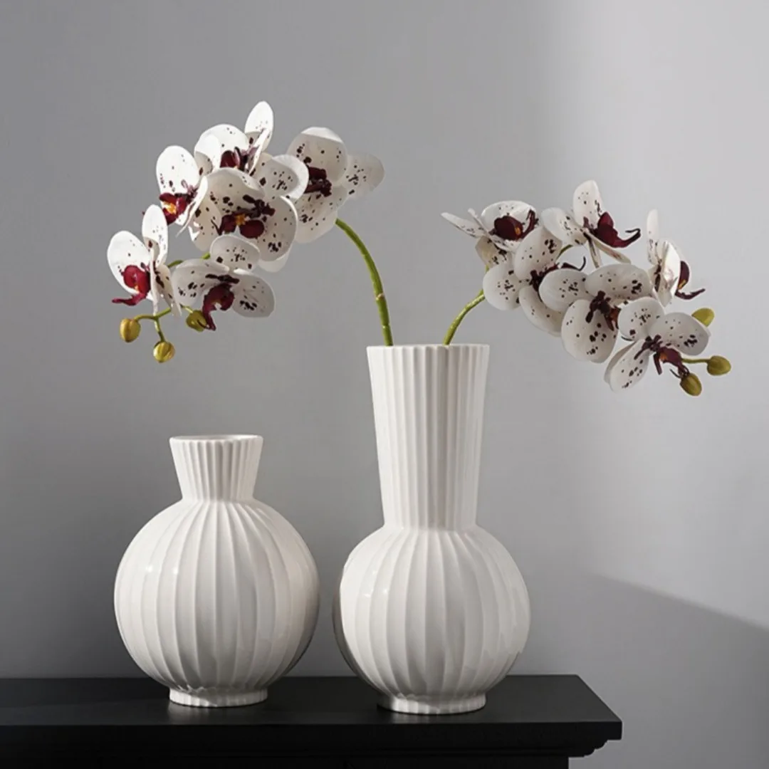 

1PC American simple vertical white ceramic vase ornaments living room table water flower arrangement decorative flower device