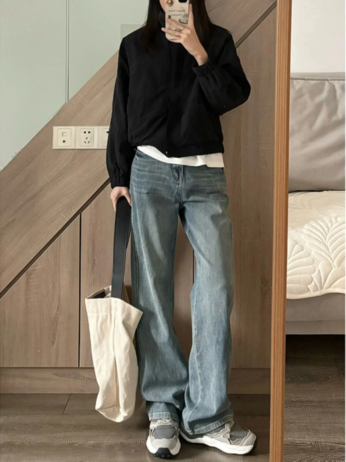 

New 2024 Blue Straight Leg Jeans Men's Casual American Style Cleanfit Early Spring Long Pants High Waist Zipper Fly Teenager Fit