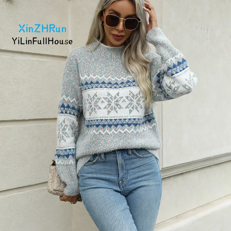 

2024 Winter Christmas New Women's Fashion Half High Collar Jacquard Knitted Top Loose Casual Christmas Snowflake Hoodie Sweater