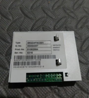 Tout nouveau Module en Stock E82ZAFSC001, livraison rapide