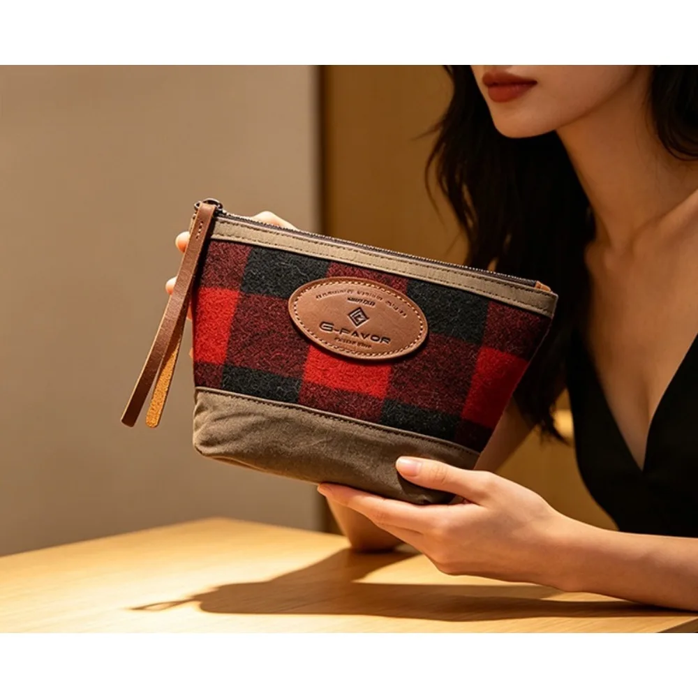 Handbag Women's Handbag Oil Wax Canvas British Retro Zipper Women's Handbag Change Bag Large Capacity