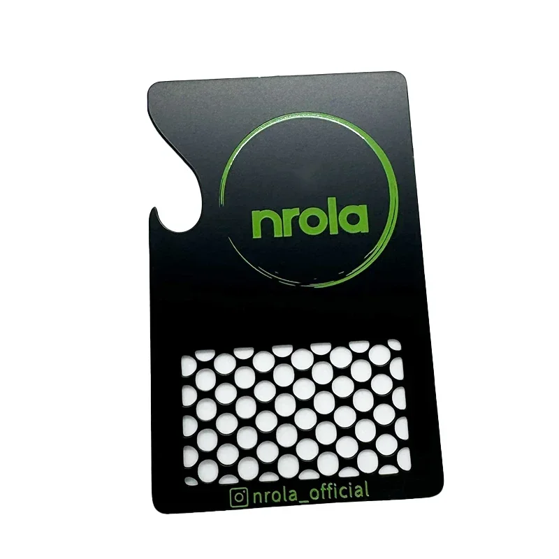 

Бесплатные образцы Дешевые индивидуальный логотип Бесплатный дизайн Кредитные карты Размер Нержавеющая сталь Металлические карты для измельчения табака Карты терки для трав