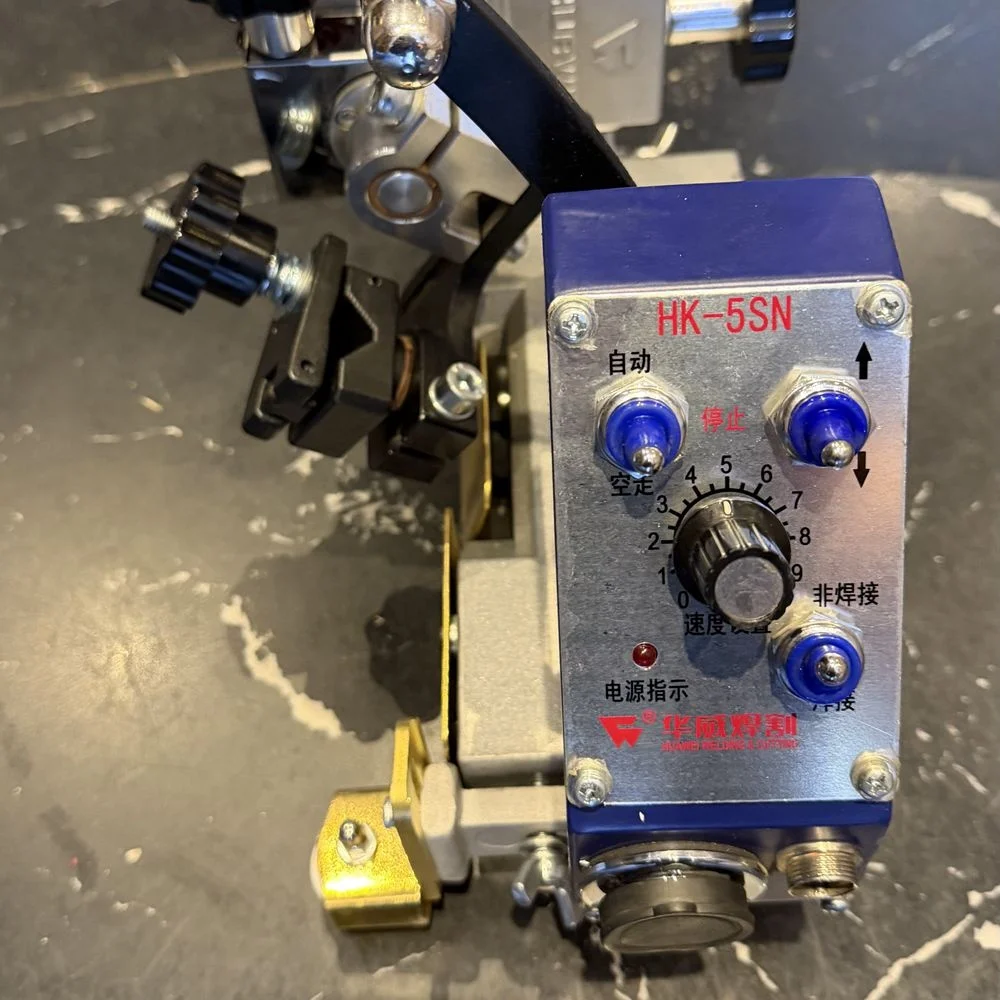 

Высококачественная автоматическая сварочная тележка известного бренда HK-5SN, мини-размер, для сварки двутавровых балок