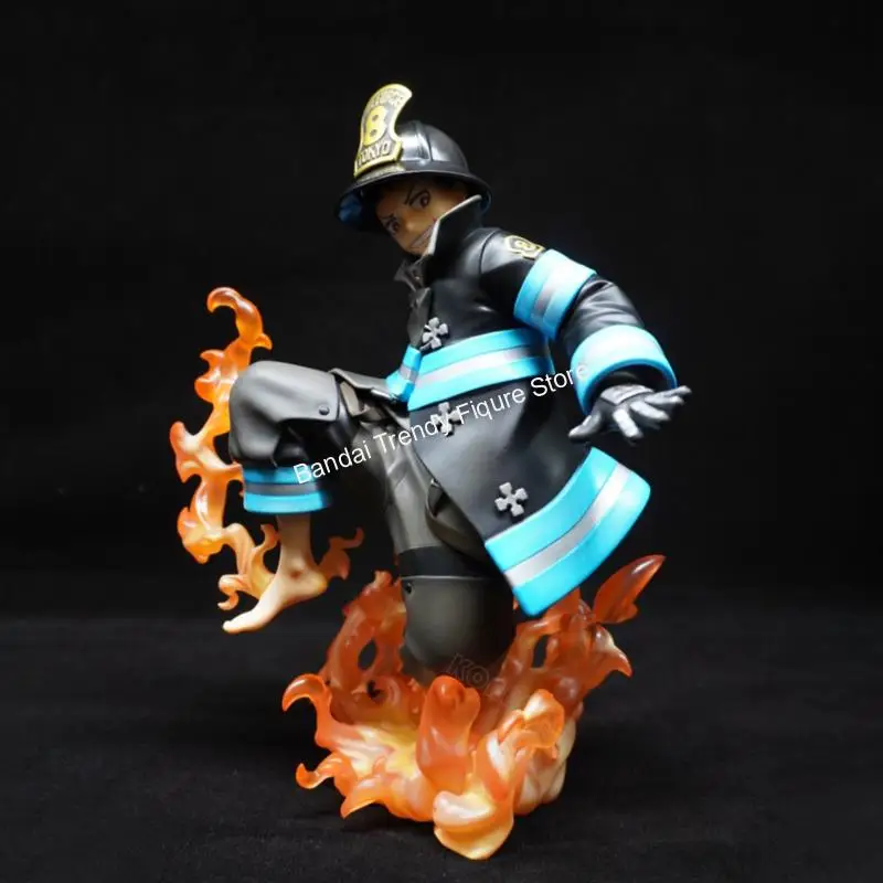 Figura de anime de 15 cm de Shinra Kusakabe de Enen no Shouboutai, ARTFX J,