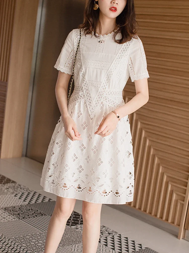 Gypsylady Floral Embroidery White Midi Dress Hollow Out Patchwrok Women Summer Dresses Holiday Casual Chic Beach Ladies Vestidos