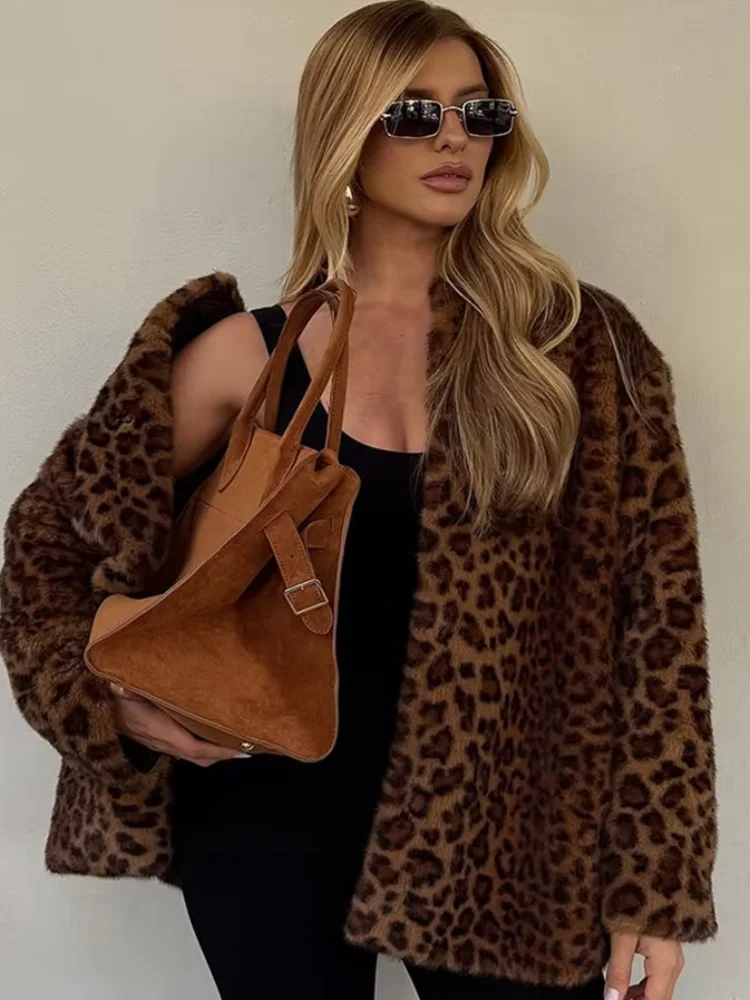 

Leopard Print Faux Fur Jacket Women Thicken Coat Long Sleeve Round Neck Furry Warm Outerwear Fashion Daily Commute 2025 Winter