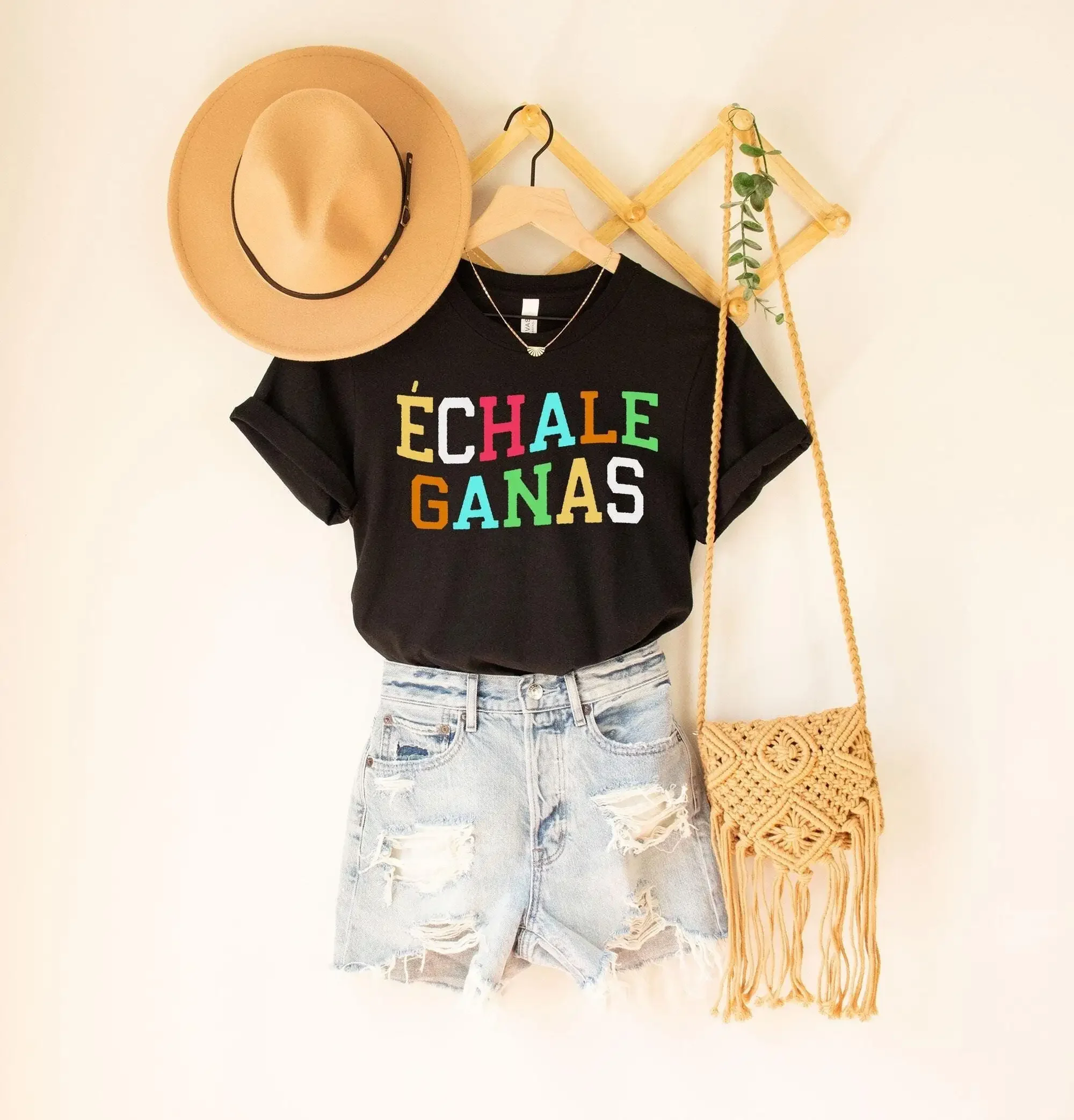 Camiseta Echale Ganas Latina Chula, poder femenino español