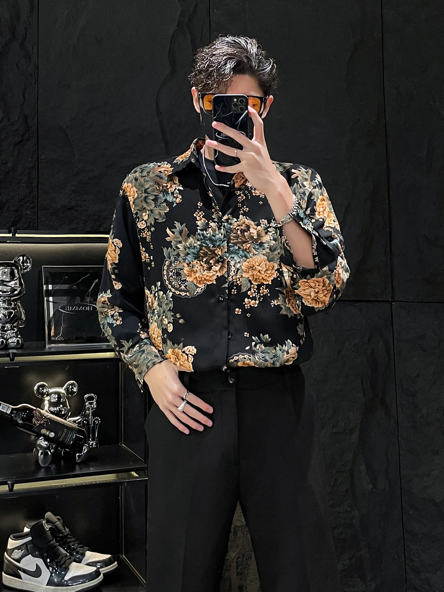 

Ice Silk Men's irt Bla Thin Floral Print Luxury Sensation Retro Sle Long Sve arp Collar Loose Fit Youthful Trend