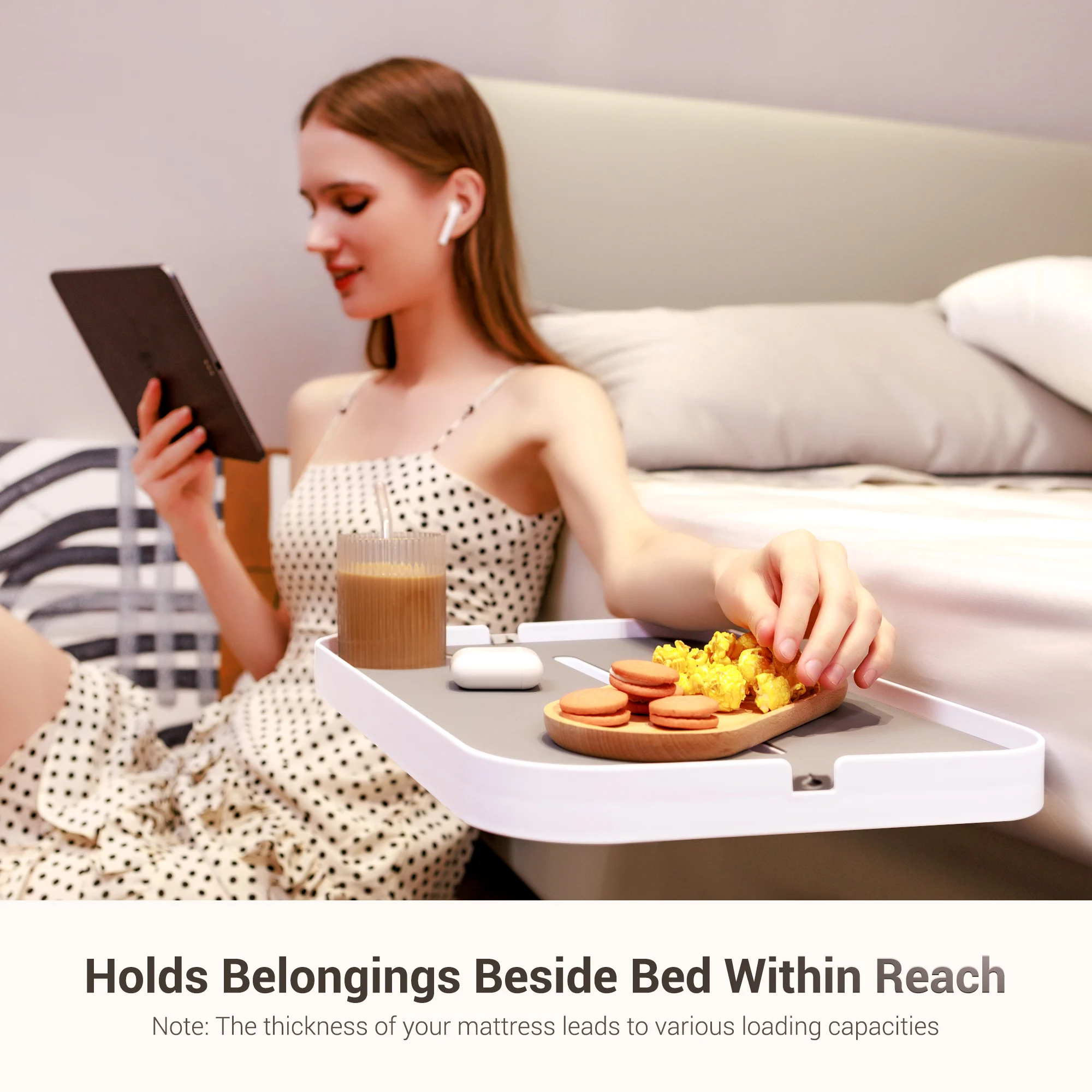 Prateleira de cabeceira portátil para cama, Metal Nightstand, bandeja para plataforma, suporte de copo, organizador de cabo