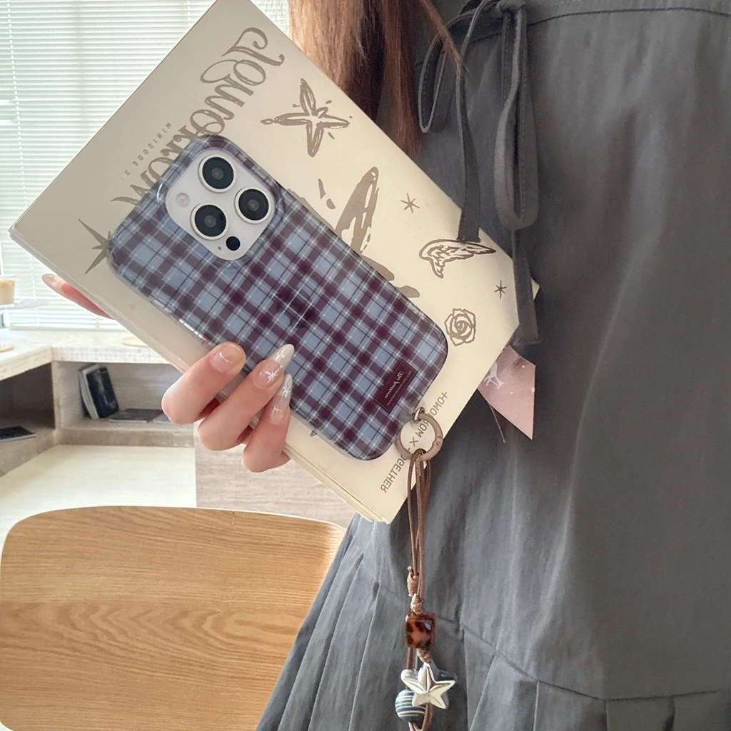 Funda protectora para teléfono con colgante de estrella, diseño de rejilla marrón y azul Simple avanzado, a prueba de golpes, para iPhone 16 15 14 Pro Max