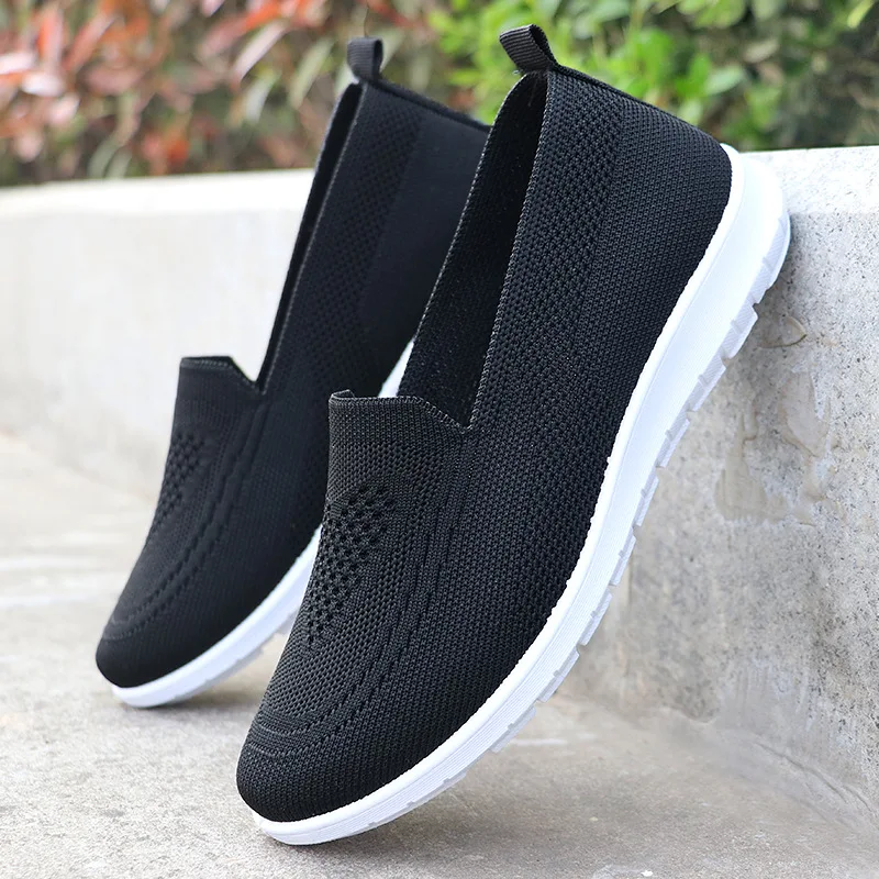 Old Beijing Cloth Shoes, Women\'s New Spring/Summer Casual Single Shoes, Soft Sole, Mid to Old Age Mom Flat Shoes, 2024