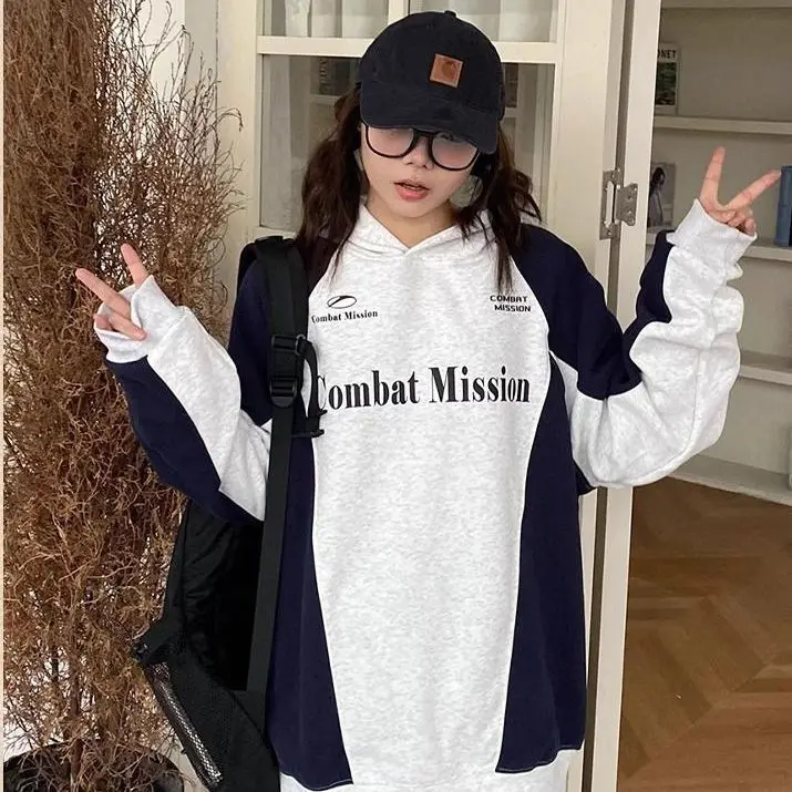 

Raglan Sleeve Color-Blocked Hooded Sweatshirt Women 2024 Autumn Winter New Letter Print American Retro Loose Niche Pullover Top