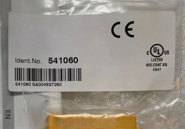 

Совершенно новый оригинальный выключатель 541060. Быстрая доставка.