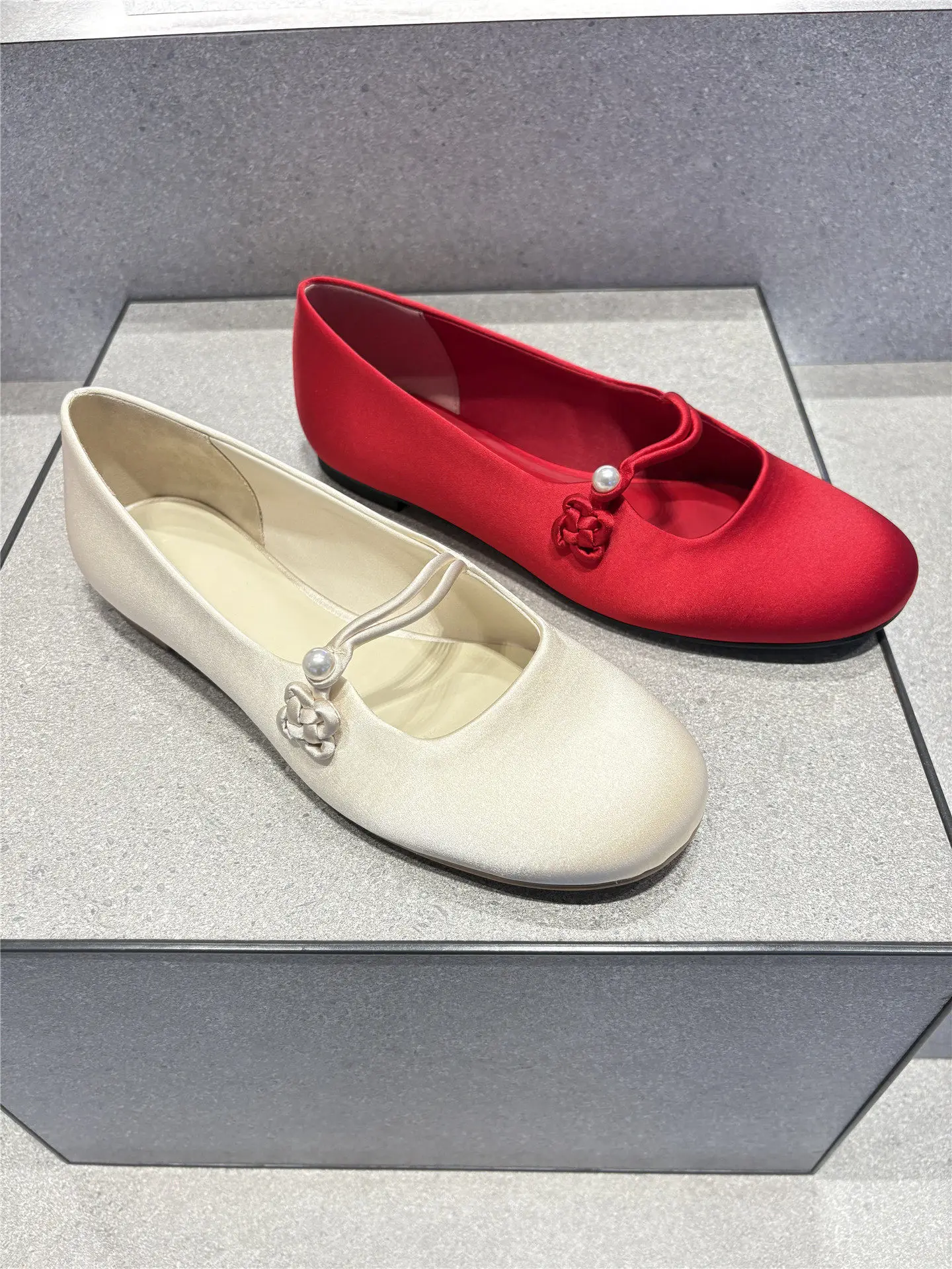 

Красные женские туфли с круглым носком, на мягкой подошве, в стиле Мэри Джейн, с закрытым каблуком, на плоской подошве, с китайским узлом, Zapatos Mujer