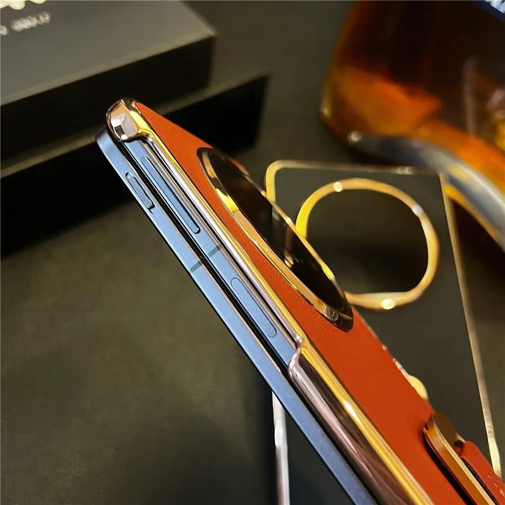 حافظة معصم من جلد البقر الطبيعي الفاخر لهاتف OPPO Find N5 Armor Back Cover