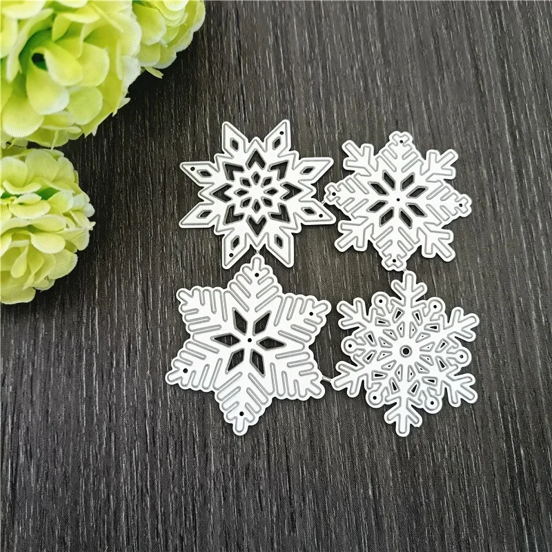 4 Pcs/Set Snowflake Cutting Dies Christmas Metal Cutting Stencils for DIY Die Cut Stencil Decorative Scrapbooking Craft Template