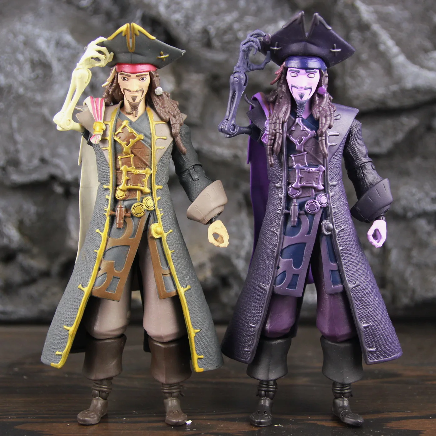 Mirrorverse Jack Sparrow Pirates Caribbean Gold Label Fractured Purple 7” Action Figure Toys Doll Model