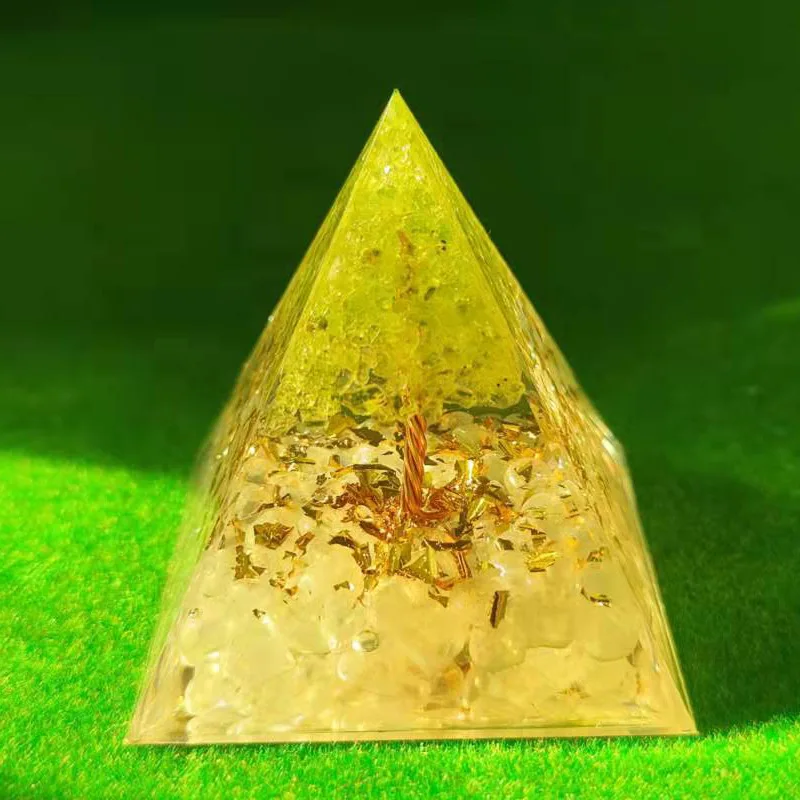 Cross-Border Foreign Trade Hot-Selling Donghai Crystal Ball Pyramid Crystal Gravel Epoxy Resin Home Desktop Handmade Ornament