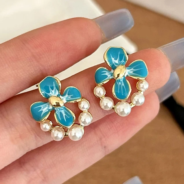 

PONYKISS Tibetan Silver Enamel Vintage Flower Stud Earrings for Women Minimalist Plant Fashion Jewelry Light Luxury Accessories