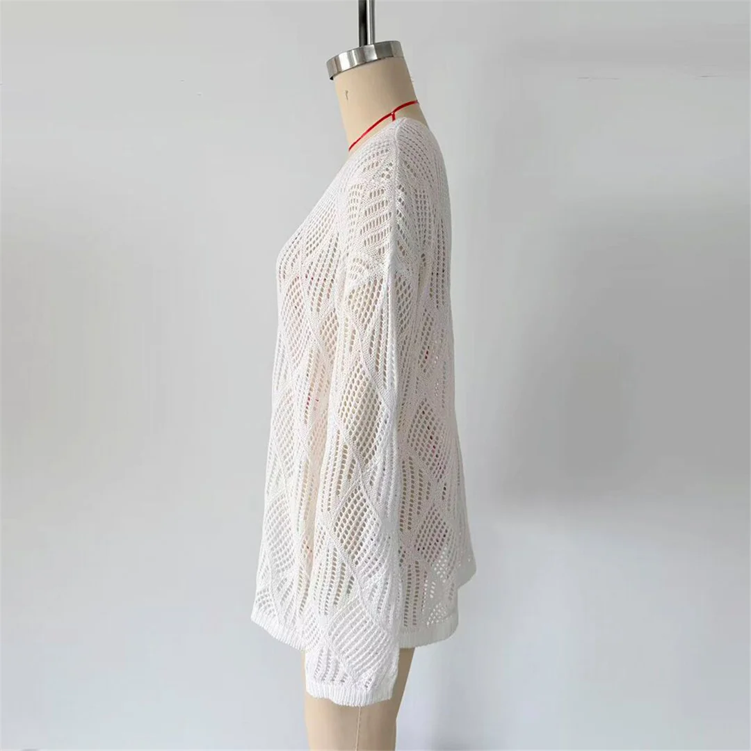 Langärmliges, V-Ausschnitt-Tunika-Strandkleid mit Hohlmuster und Häkelstrick, Strand-Cover-up, Strandkleid, Strandmode, Damen V8505 – Detail 8