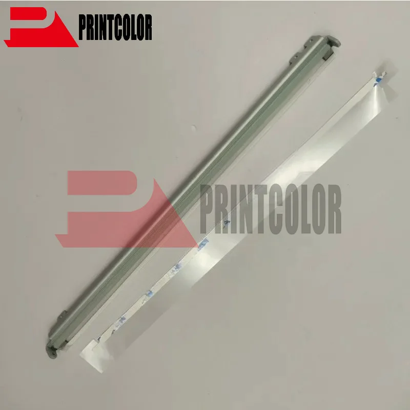 

1X new transfer belt cleaning blade used is for HP CP5525 M755 M750