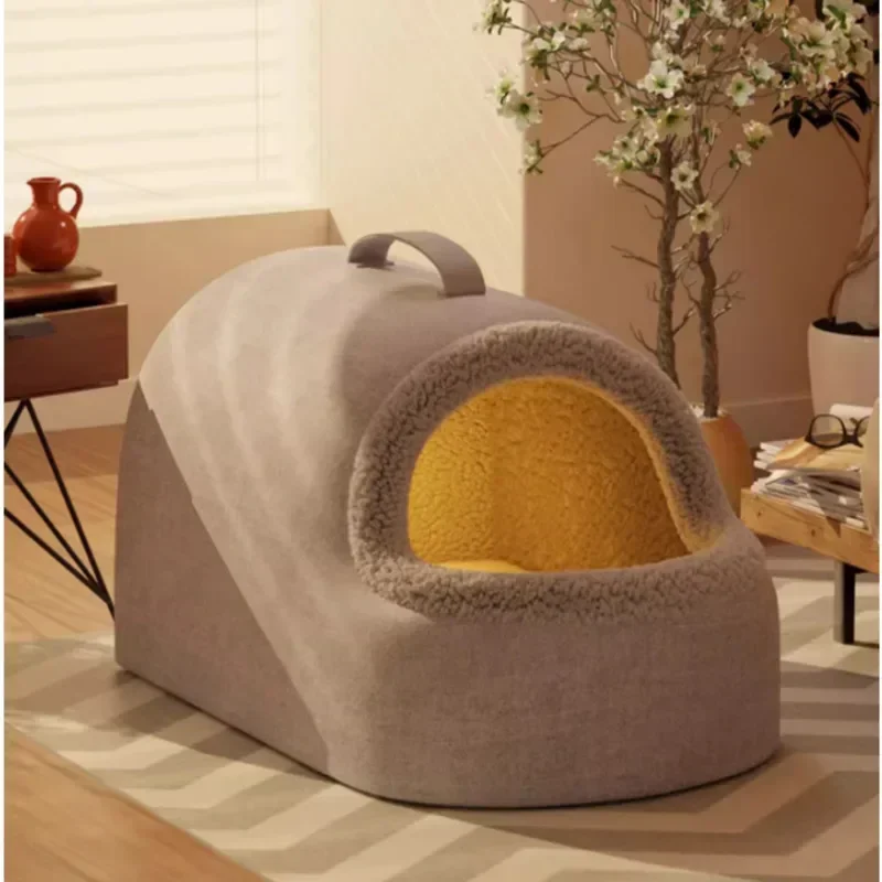 Cozy Heated Cat House - Enclosed Plush Design for Warm Comfortable Pet Bed Durable Construction for Feline Well-being Hot Sale