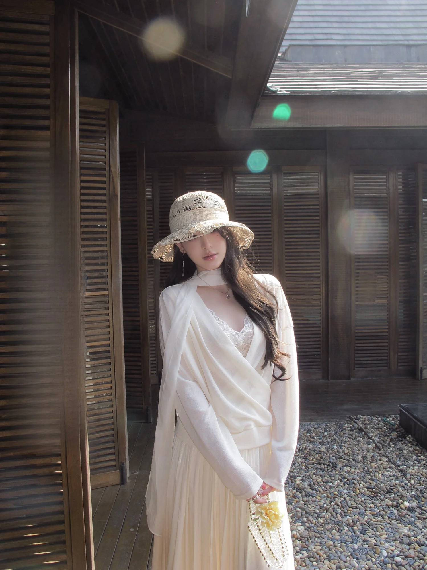 

YEAHLOU French Sle Loose Fit Knitted Sweater with Sa Drapey Pleated Overlap Design Air Conditioning irt Women's Faion