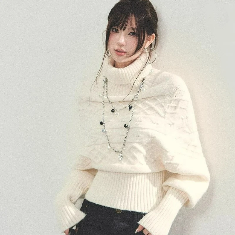 Fashion Bat-sleeve Pullover Sweater 2026 Autumn/Winter Ladylike High-neck Cinched Waist Top Laid-back Slimming Knitted Sweater