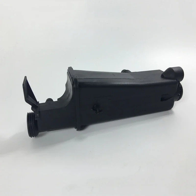 

Engine Coolant Expansion Tank For BMW E46 323i 325i 328i 330i E83 X3 2.5i 3.0i X5 17117573781
