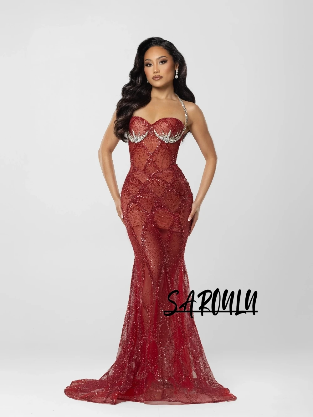 

Sexy Burgundy Sheer Sparkly Mermaid Evening Gown Halter Neck Rhinestone Formal Customized Dress For Pageant Gala Party 2026