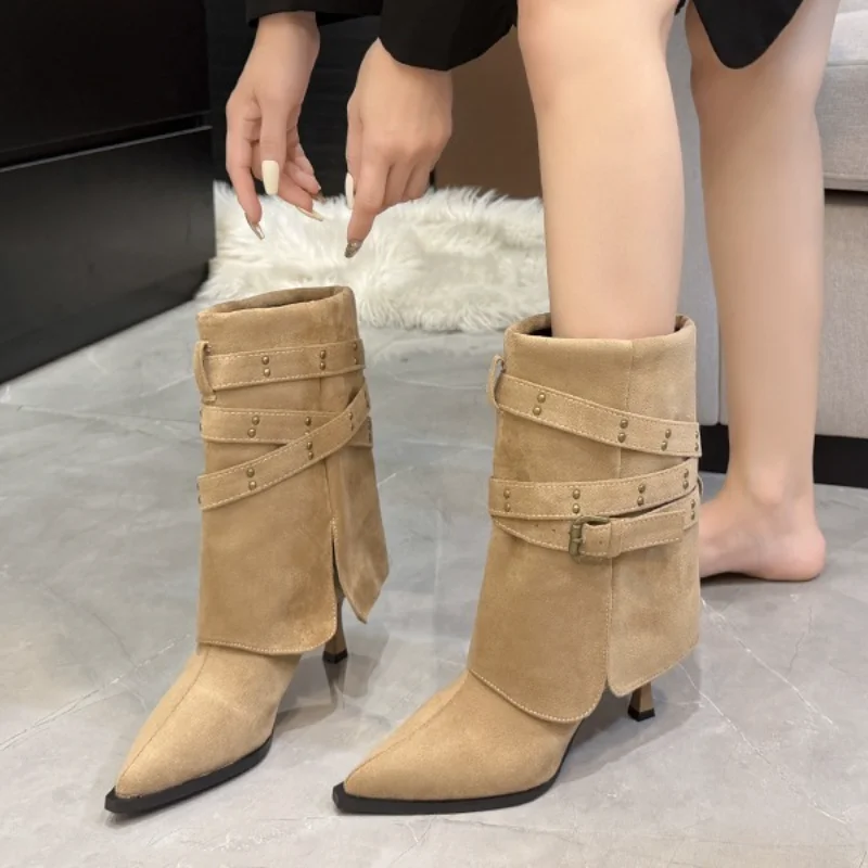 

Модные замшевые ботильоны с металлическим ремнем и пряжкой, женские осенние короткие ботинки на высоком каблуке с острым носком, большие размеры, женские сексуальные ботильоны