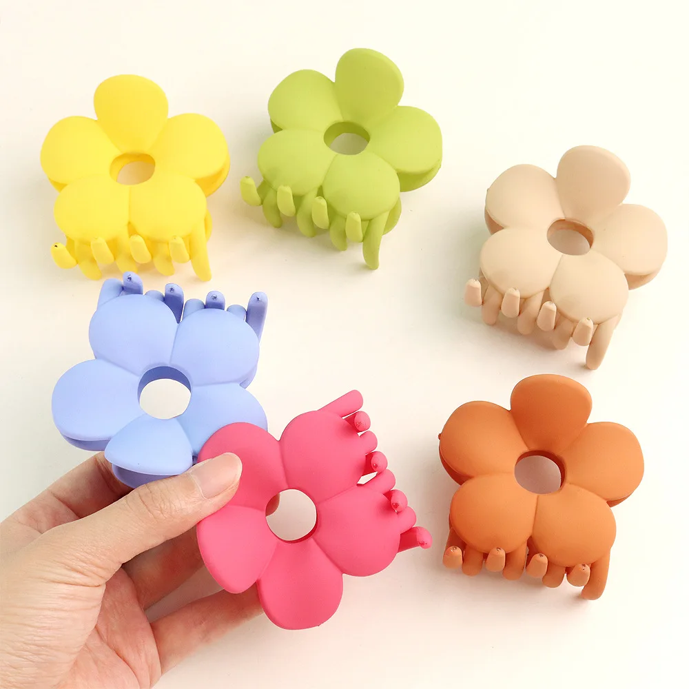 

Fashion Flower Hair Claws for Women Hair Clips Crab Clamps Frosted Ponytail Shark Clip Headdress Hair Accessories