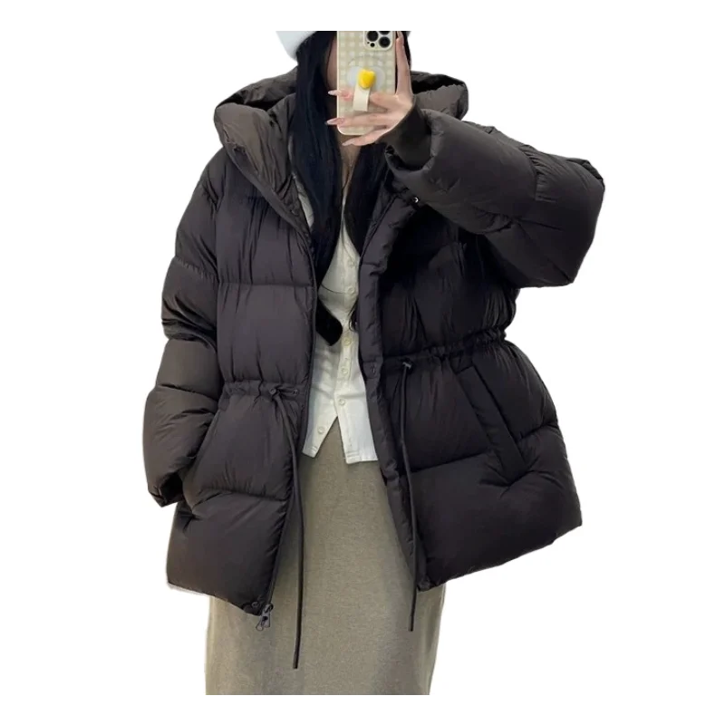 เสื้อแจ็คเก็ตดาวน์แบบมีฮู้ด คอลเลคชั่นฤดูหนาว 2025 ทรงเข้ารูป กระชับเอว ดูเพรียวบาง ทันสมัย ทรงพองหนา อินเทรนด์