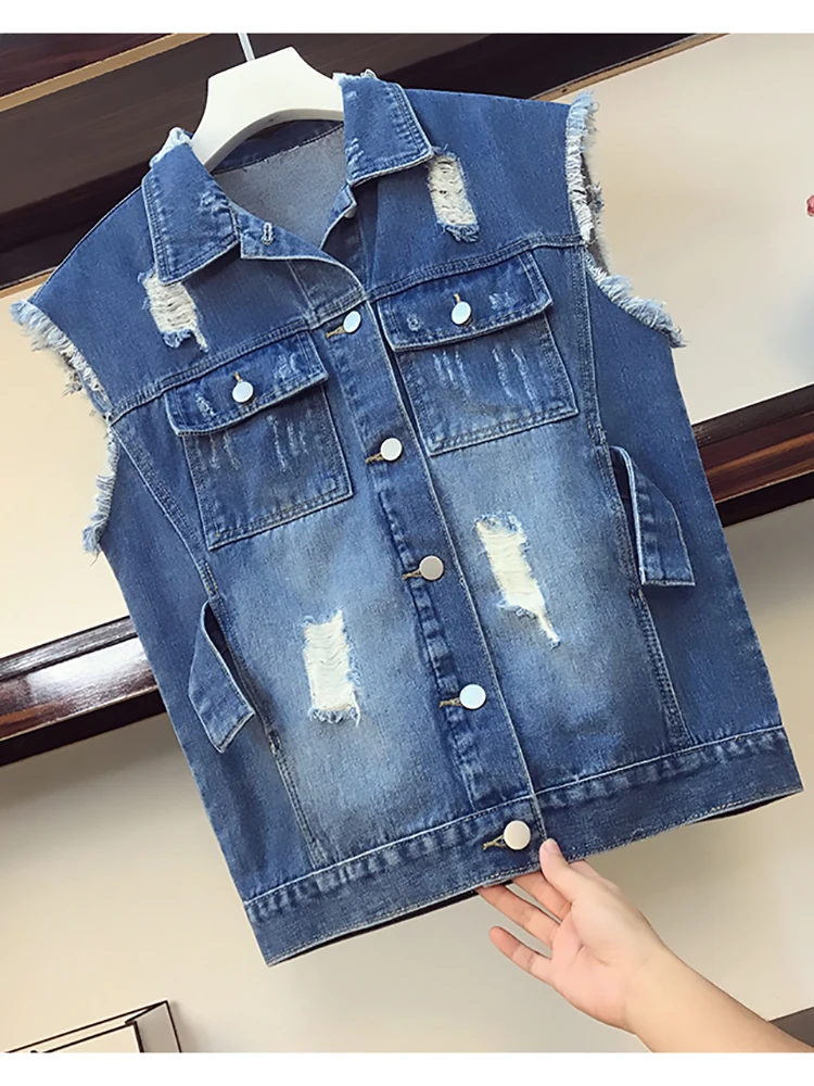 Summer New Fashion Women's Denim Vest Double Pockets Vintage Ripple Hole Sleeveless Female Casual Loose Waistcoats China Clothes