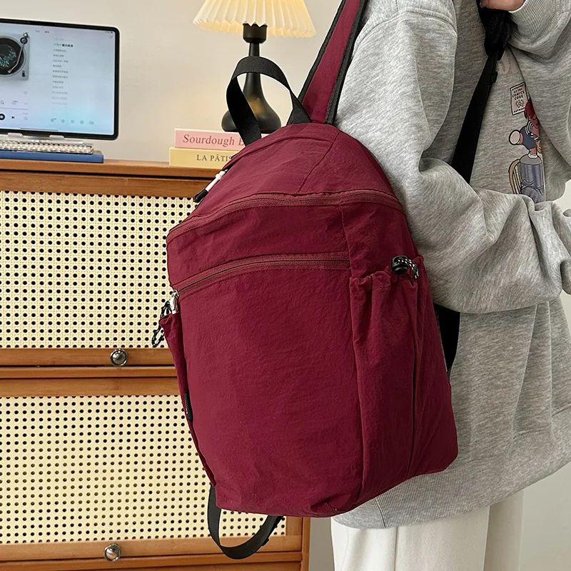 حقيبة ظهر مدرسية ذات سعة كبيرة حقيبة مدرسية من النايلون حقائب سفر رياضية خارجية Unsiex حقيبة ظهر للأمتعة