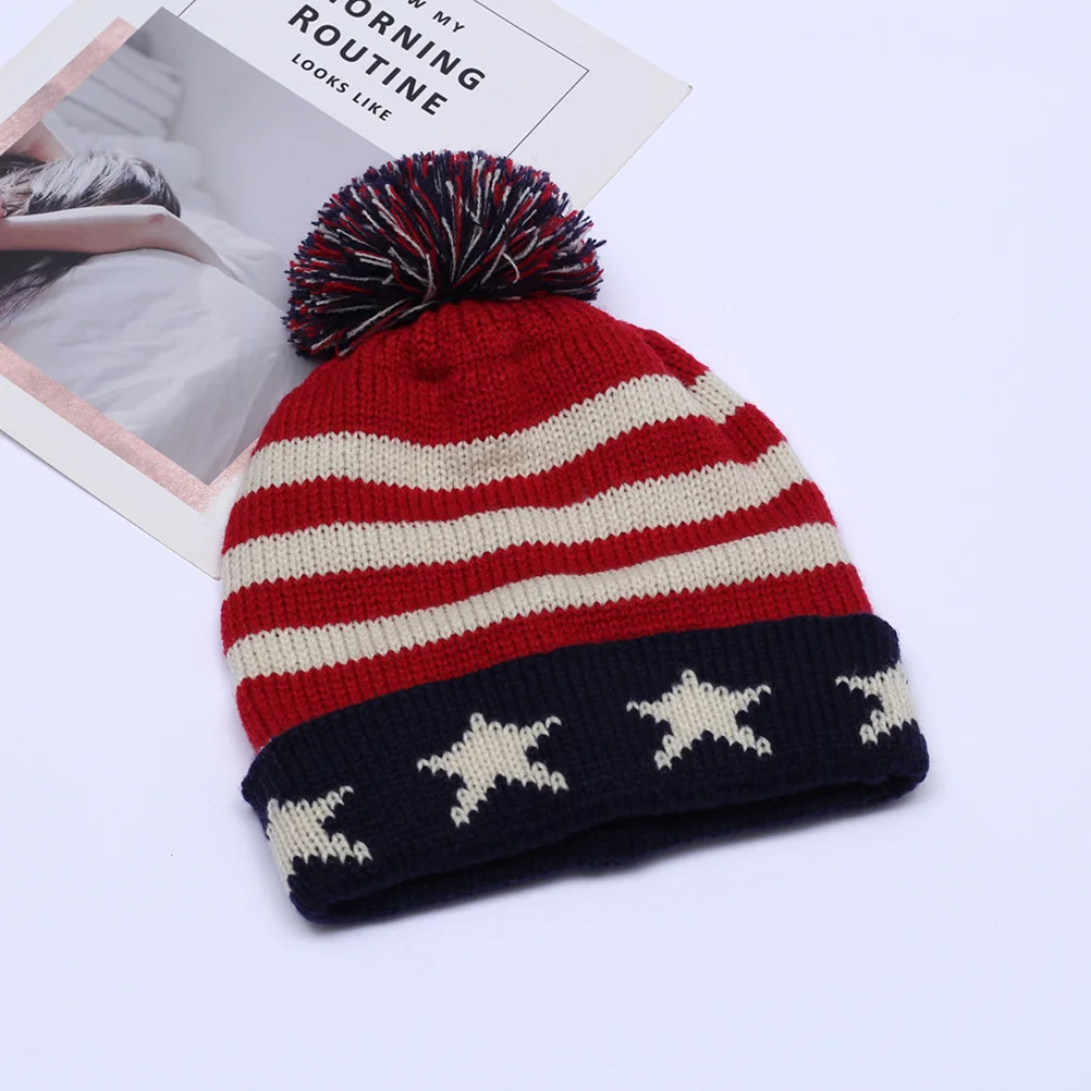 

1Pcs Striped Knitted Woolen Hat for Winter Warm Fashion Beanie Soft Skin-Friendly Cap Suitable Outdoor Family Party Christmas