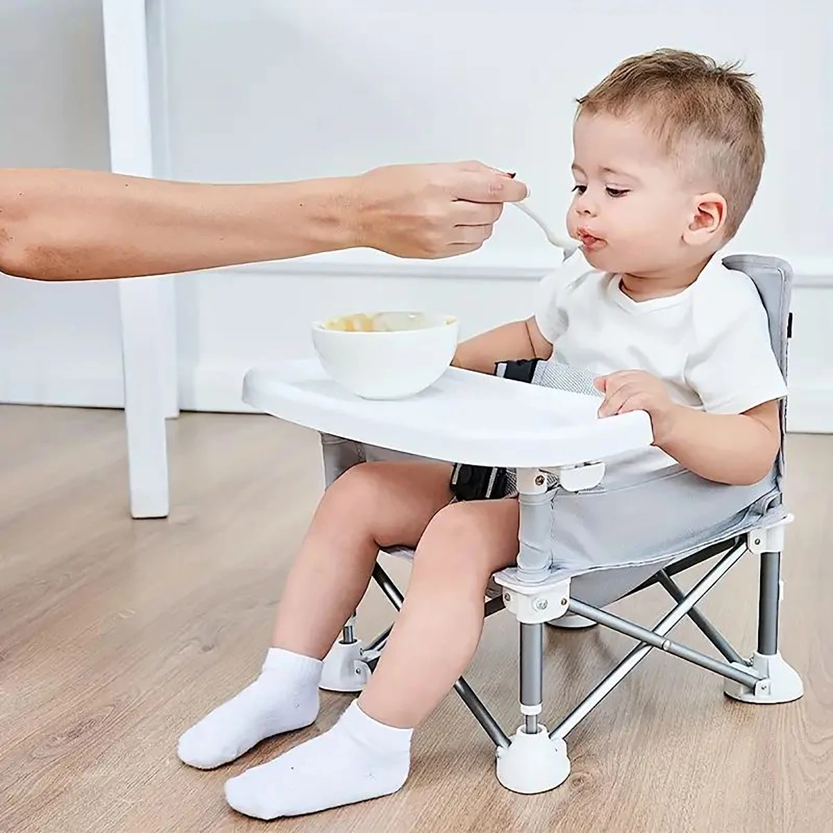 1PC Children\'s dining chair Portable folding dining chair Baby dining table small chair folding dining chair for baby eating out